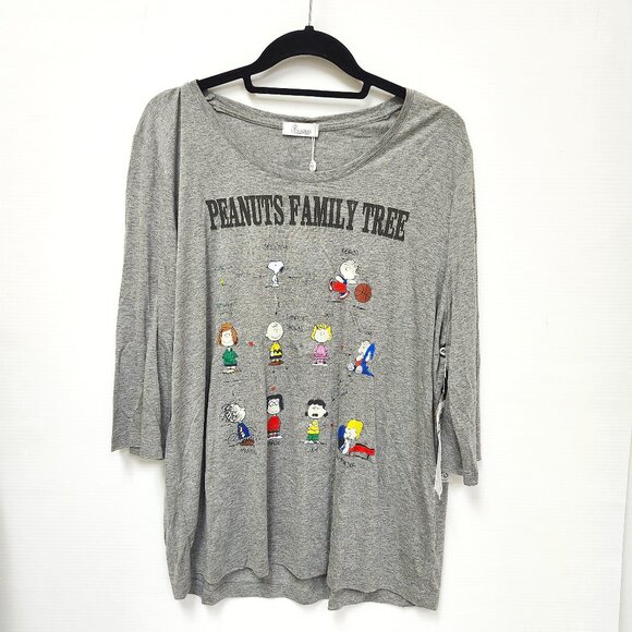 Princess Goes Hollywood Women's Peanuts Family Tree T-Shirt Size 10, 12 & 16 - Picture 1 of 7